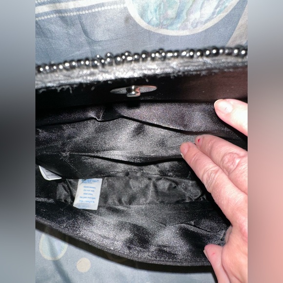 Black Floral Beaded Shoulder Bag by SOL and Mer - Picture 7 of 9